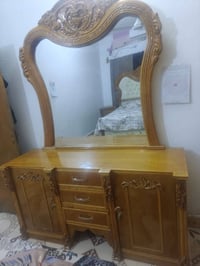 تزكام • أثاث غرفة نوم