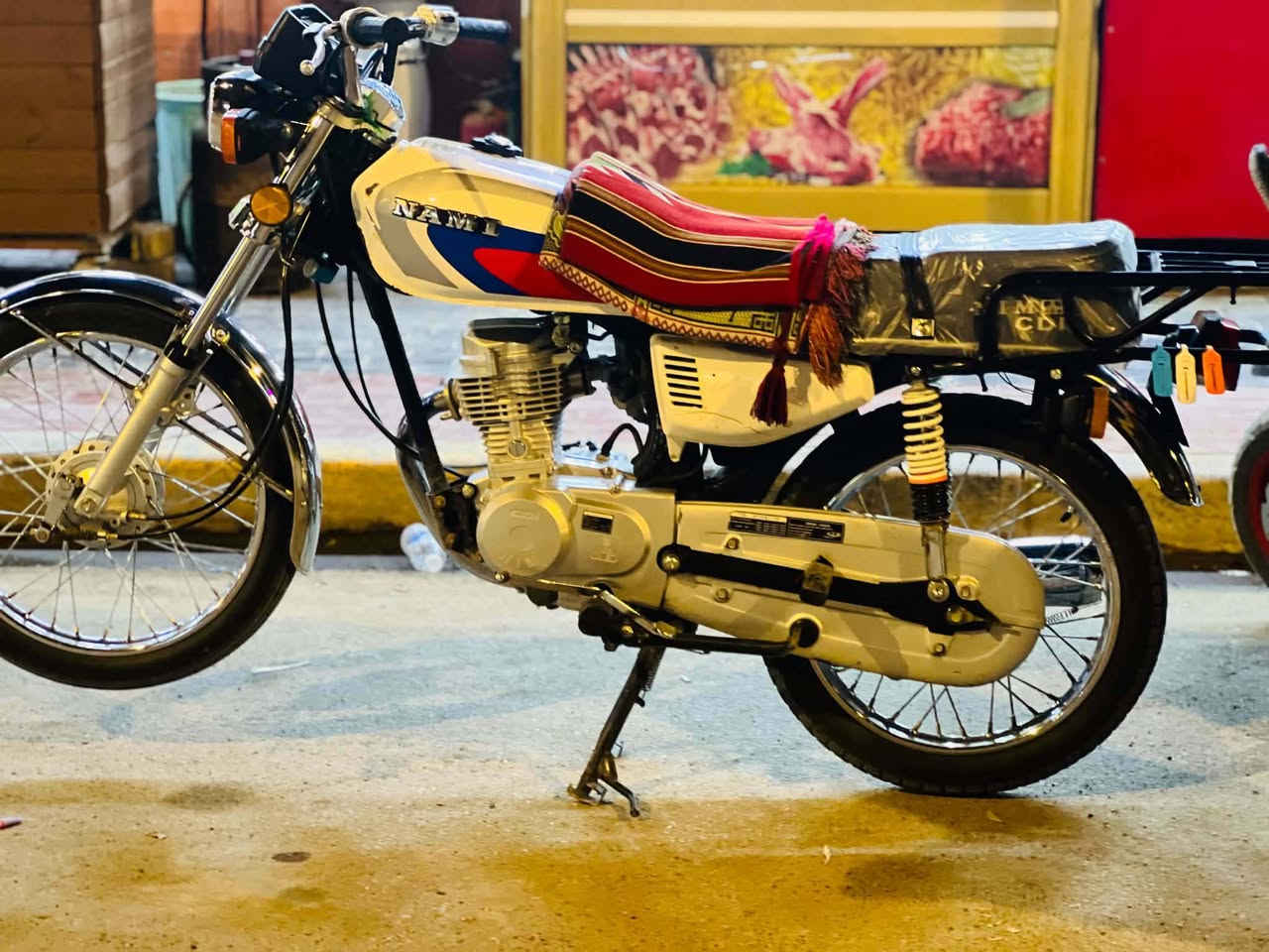 دراجه نامه مديل 26 🏍️
لون ابيض ⚪

دراجه مامفتوحه 🔧🔧

دراجه خير من الله 🔥

السعر 💸💸 ((((...650...))))قفل قفل قفل لاتجي وتكلي طيحلي دراجات ماكو وماتلكه هيج سعر الموشراي لايتعبني فدوه 

مكاني حله جبله

*********** وبي واتساب

