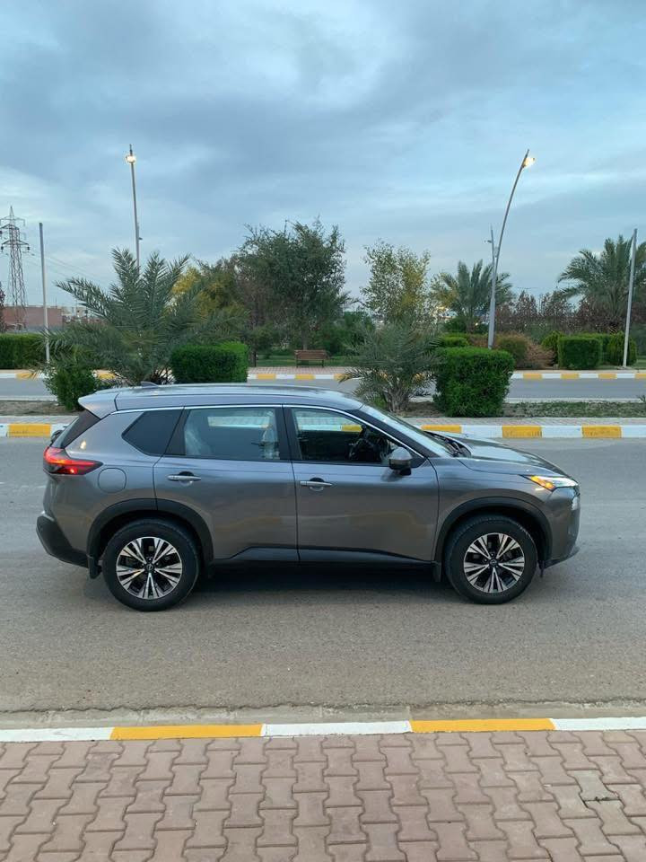 السلام عليكم للبيع.                                           نيسان روج موديل 2023
وارد امريكي ماشية 60 الف 
مواصفات (SV) رقم بغداد باسمي
قطعة صبغ وحدة
السيارة جاهزة من كلشي
السعر 163$
مكانها صلاح الدين تكريت
الهاتف ***********
واتساب ***********
