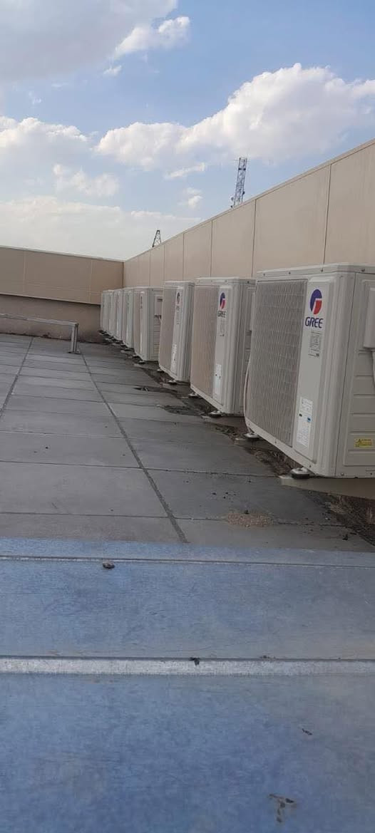 السلام عليكم
ورشه متنقلة في جميع مناطق بغداد نصب وصيانه وتًنظيف السبالت وشحن غاز وصيانه مجمدات ثلاجات عادي او بخاخ   وادامة للسبالت  فقط اتصل واحنا نجيك للباب بيتك***********
