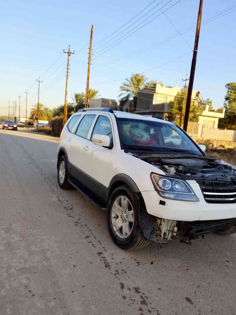 سلام عليكم مهافي 2013
خليجي 6سلندر سبه راكب فول مواصفات 
رقم انبار الدولي بيها حادث وبيع على وضعهة 
شغالة وتمشي سابقاً مكفولة ممتواجد ع نت 
*********** السعر 103وبيها مجال
