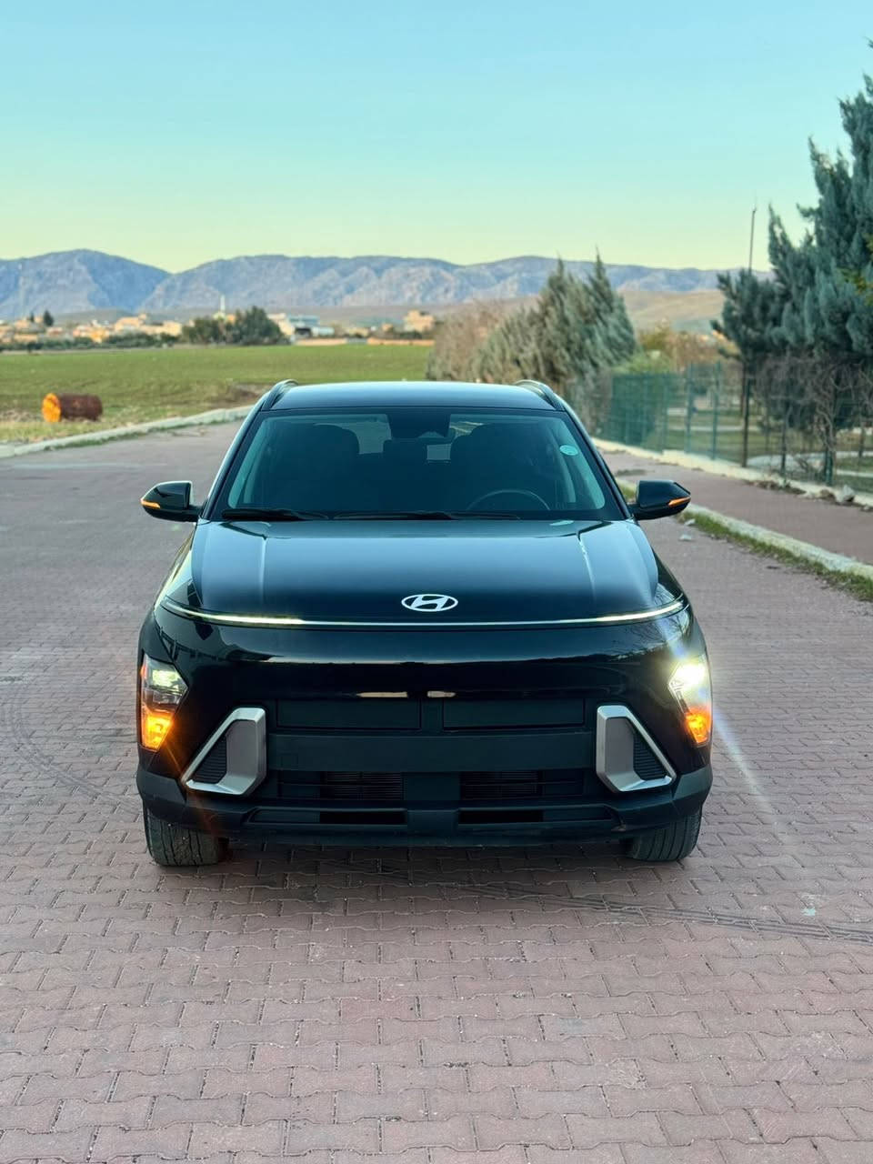 ﷽

هيونداى كونا 2025 شكل جديد فول عدا فتحه 🌹
بجم و خلفي و امامى سياره كبس شرط بلادى 💯
السعر : 148 و بيها مجال للطيبين
رقم شاصى : KM8HBCAB8SU218208
محرك 4 سلندر : 2000 دوش مرغوب 
سياره ماشييه زيرو فقط : 4 الف ميل عل وضع شريكه
ضرر بسيط : فقط بابين و جاملغ صبغ باثر شخوط 
سياره بدون مبدلات بدون دواخل شرط مابى 💯
جميع ايرباگات سليمه ما عدا برده راجع سستم 💯
مواصفات: SEL
بصمه
فور ويل
لايد بلادى
بگلايد بلادى
شاشة ديجتل متصل
تشغيل عن بعد
اشاره مري
رادار أمامي خلفي جانبي
شحن لاسلكي
تبريد بيانو لمس
تبريد مركزي 
سايد بريك بصمه
أوتو هولد
إطفاء ذاتي
مكان سياره: اربيل معرض نور البصره
سياره شرط ترقيم اربيل سليمانيه دهوك
اتصال او واتساب : ‭0776 699 5610‬
اتصال او واتساب : ***********
