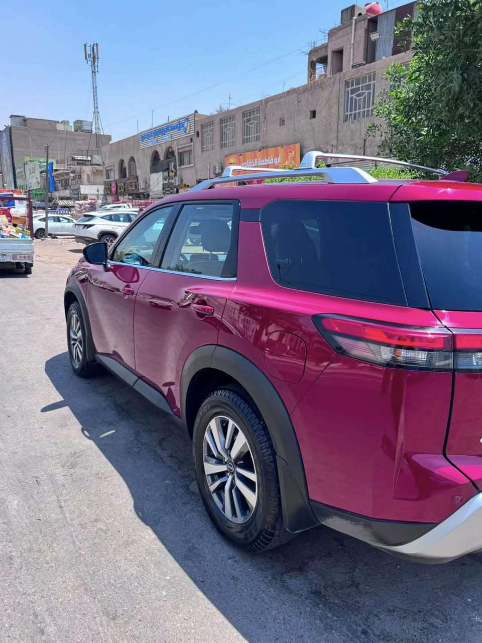 نيسان باثفايندر SL
اللون : ماروني

الموديل :2022

مرقم اربيل دولي

مكان السيارة بغداد  جميله

حجم المحرك : 6 سلندر (3,5L)

بدون تبديل ولا صبغ فقط بكد  اصبعين بلجاملغ

ماشية 36 الف ميل

ايرباك برده فقط 

المواصفات : 

بصمة 

تشغيل عن بعد

رادار امامي (تحديد مسار)

رادار جانبي (نقاط عمياء)

رادار خلفي (تحذير من الاصطدام)

حساسات امامية+ خلفية

كاميرات 360°

كشنات جلد

كشنات تدفئة

تحكم الكشنات امامي كهرباء

تبريد مركزي 3 قطع

تحكم وضعيات القيادة...Drive Modes 

شفتات + تحكمات استيرن 

هيتر استيرن

شاحن لاسلكي

‏Apple Car Play

‏Android Auto 

هاند بريك بصمة

اوتو هولد Auto Hold

اوتو ستارت ستوب Auto Start stop

مانع انزلاق+ABS

بردات خلفيه بلادي

شاشة كبيرة لمس+كاميرا

منافذ AUX+USB

7 راكب كشن متصل

صور الحادث بلمنشور
السعر 270 وبي مجال
 
***********
