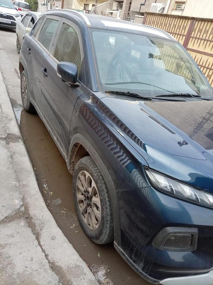 السلام عليكم سازوكي كراند موديل 2025 زيرو زيرو صفر كيلو متر كفاله عامه سياره بعده بــاســم الشركه السعر 180 وبيه مجال للاستفسار ***********
