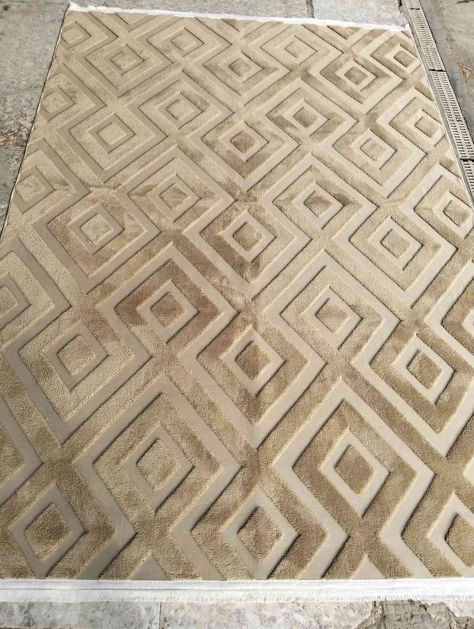 قطع اخيرة بوهيمي قياس 2 في 3 السعر 22 فقط 
العنوان التحرير دور الجاهزة مقابيل محل كرزات حمودي يوجد توصيل ***********
