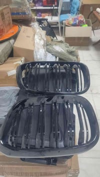 شباب عندي ذني الشبابيج طلعن بالامزون  مال بي ام الي يريدهن يجي خاص لو ...