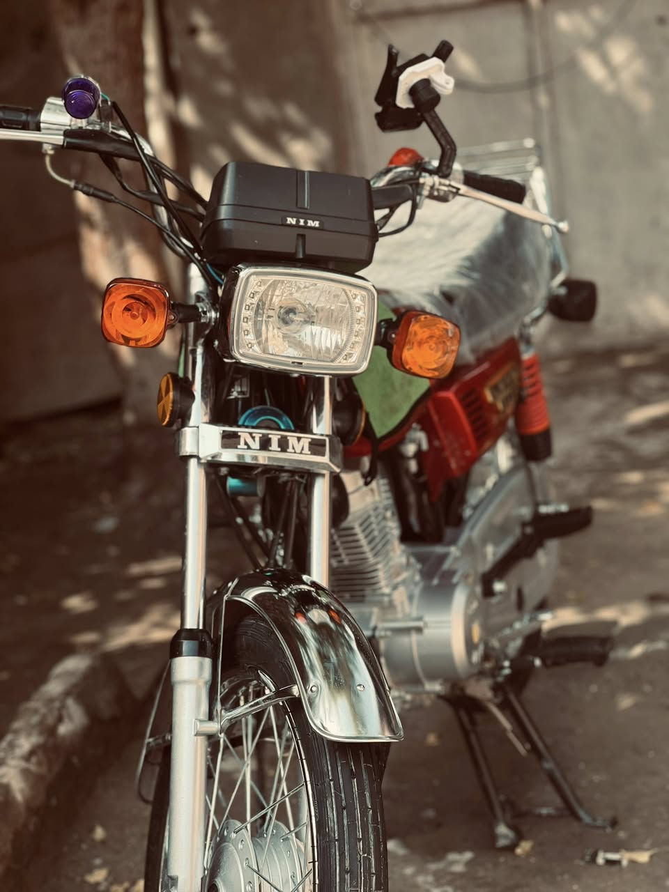 دراجه نامه امتياز أوراق سكنر مويل 25دراجه كفاله عامه الدراجه احلئ من الصوره بهواي 750وبيها مجال حك الجيه الديوانيه قضاء سومر ***********
