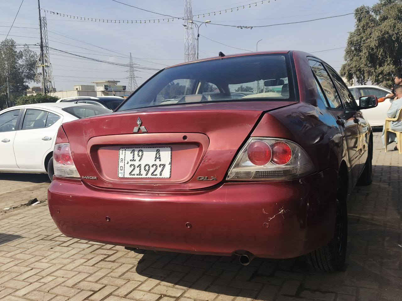 السلام عليكم لانسر موديل 10 سياره بلاديه بيها فقط الهلالات الخلفيه معمره مكينه 1500 رقم كربلاء مشروع وطني بإسمي تحويل ثاني يوم السعر 75ورقه للاستفسار *********** مكاني بغداد الدوره
