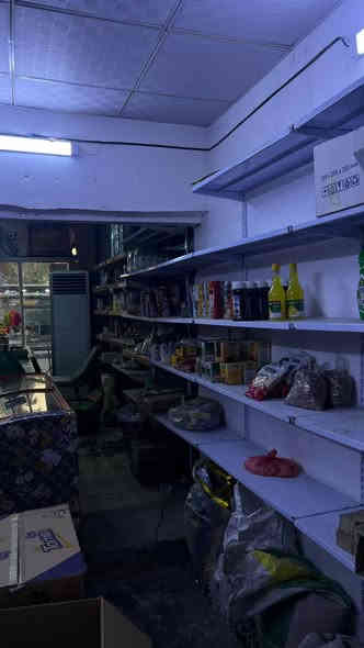 السلام عليكم اسواق للبيع المكان .اللطيفيه حي 14تموز قرب المستوصف الطبي .للاستفسار اتصل على الارقام 0750610715
‏‪***********‬‏
