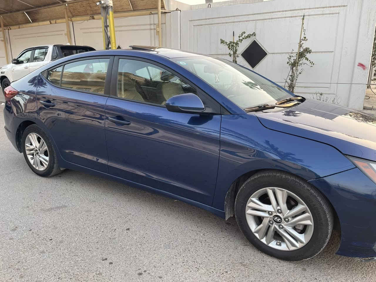 (  💙💙💙💙)
‏🇺🇸🇺🇸

سلام عليكم النترا وارد أمريكي سياره موديل 2020 فول لمتد فتحه بصمه كشنات هيتر كشافت لد زنون شاشه جبيره ويل كاب مكينه 2000دوش المرغوب 

رادارات حساسات ترحيب 

سياره صور الحادث في المنشور سياره شرط السونار 

سعر 137بيه مجال حك الجاية 

مكان بغداد البلديات للاستفسار عن هذه الرقم 

‏   ☎️( ‭0771 439 4323‬ )
