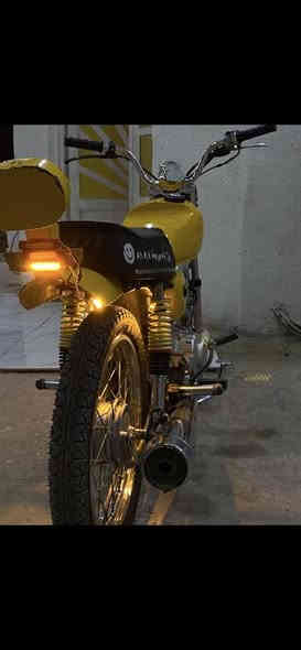 الدراجه ونعالك :ماتعجبك او مايعجبك سعرها شوفنه شي حلو والله يرزق الجميع 
                      الدراجه رقم رقم بأسمي سنويه تنتهي 2029
السلام عليكم 🖐 
دراجه للبيع 
المكينه شنو: نامه 
ياموديل :(شاصي فقط 15 )والباقي كله 24
المكينه مفتوحه: لا 
الدراجه بيه نهضه:  اي بيه نهضه ومعدل بالسرعة  فول
الدراجه  :رقم وسنويه بأسم تحول يمتى مايعجبك 
شكد السعر: مليون و500: بيها مجال قليل كلش
رقمك    ***********
وين مكانك  :  مكاني :القرنه :
تكدر تجيني لفلان مكان: اكيد لا للقرنه فقط 
وربي يحفظكم ان شاء الله
