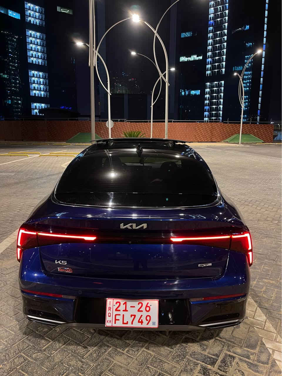 KIA k5 2025 GT Lain 
2.5 تنفس طبيعي 
كير A/T 8
بدون رقم تترقم شمالي 
مواصفات فول 1/1  بانوراما 360 رادارا 
تشغيل عن بعد شاشه كبير قياده ذاتيه 
مود سبورت ونورمال وMdraf 
المهم فول الفول  ولا مسج كلشي نورمال حتا كتيبات الشركه بيها مابيها مصرف ربع بضمان ابيع سياره شخصيه مو معرض 

للتواصل *********** 
راسلني ادزلك كافه التفاصيل 
_ أربيل, العراق
