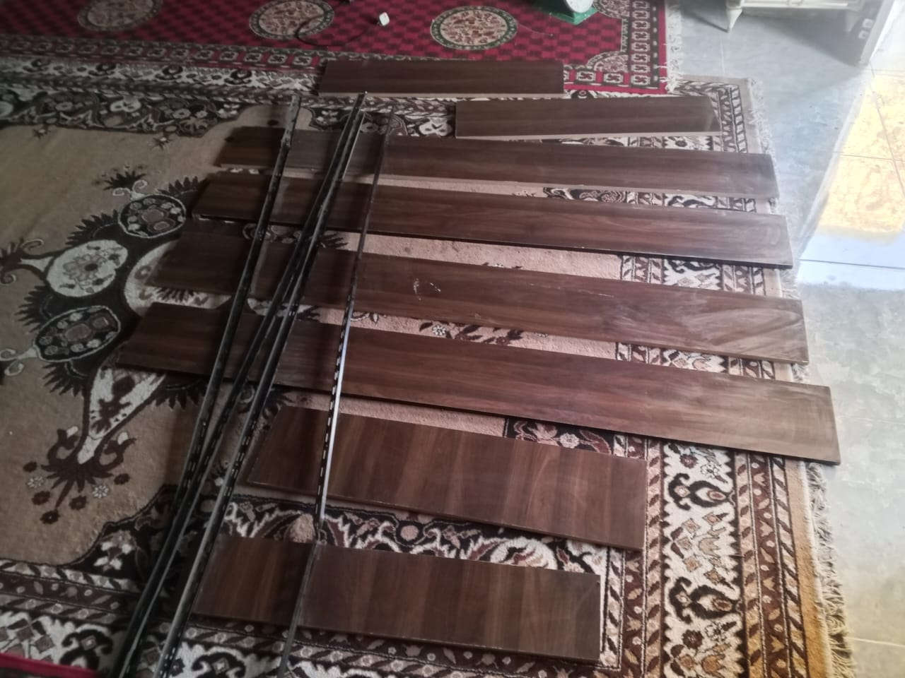 ميز سعر 20
مرايا مع ميز سعر 25
رفوف مع العمود والشيالات كاملات سعر 30
ميزان سعر 20


**إذا كنت صاحب هذا الإعلان وتريد حذفه لأي سبب، رجاءا أرسل رسالة إلى الدعم الفني**