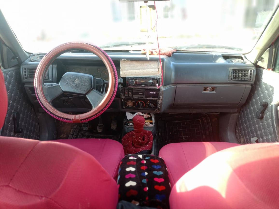 رينو ٩٢ حجم ١٩ سياره بسمي سنويه ٢٨ كير محرك شرط كابون بانزين
***********
