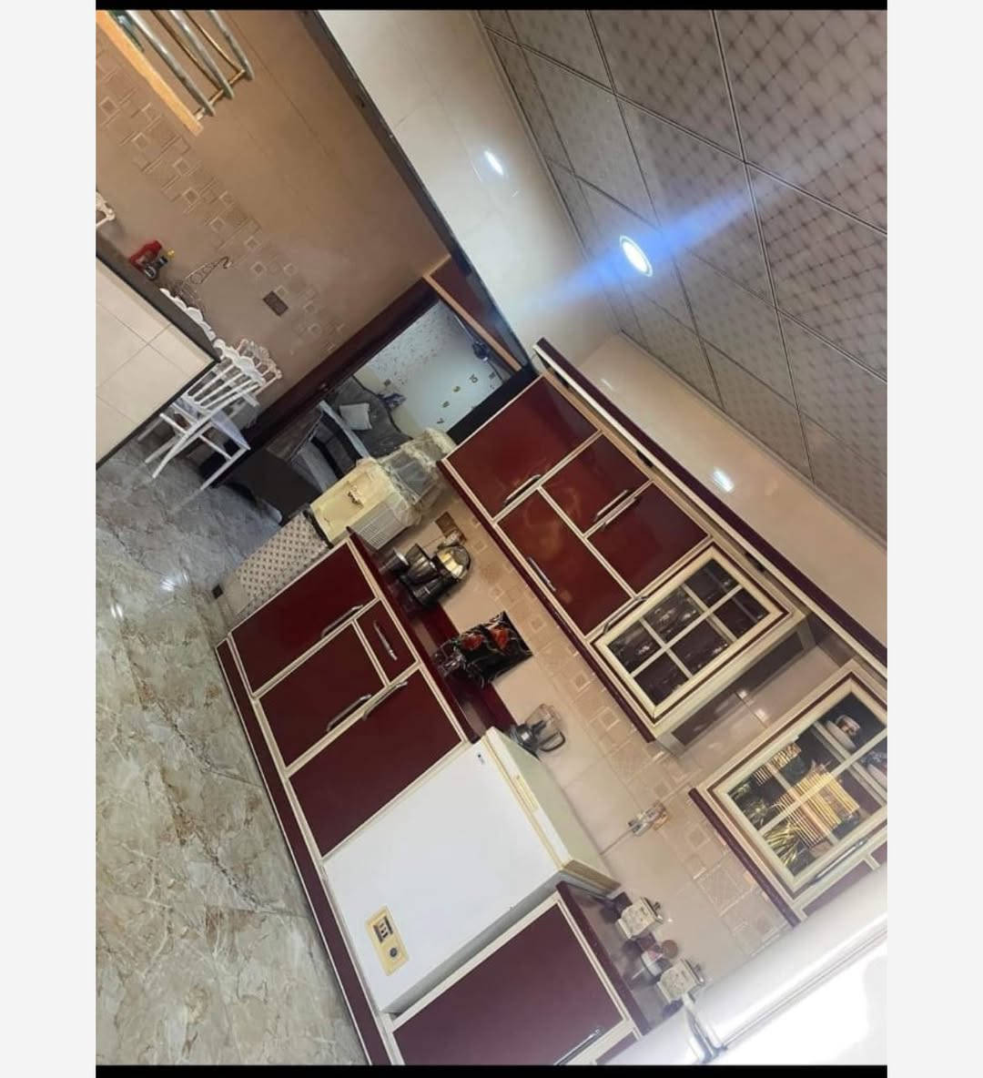 دار لللبيع حي النور 210م بيت طابقين بيت درجة اولى فول موصفات ***********—***********
