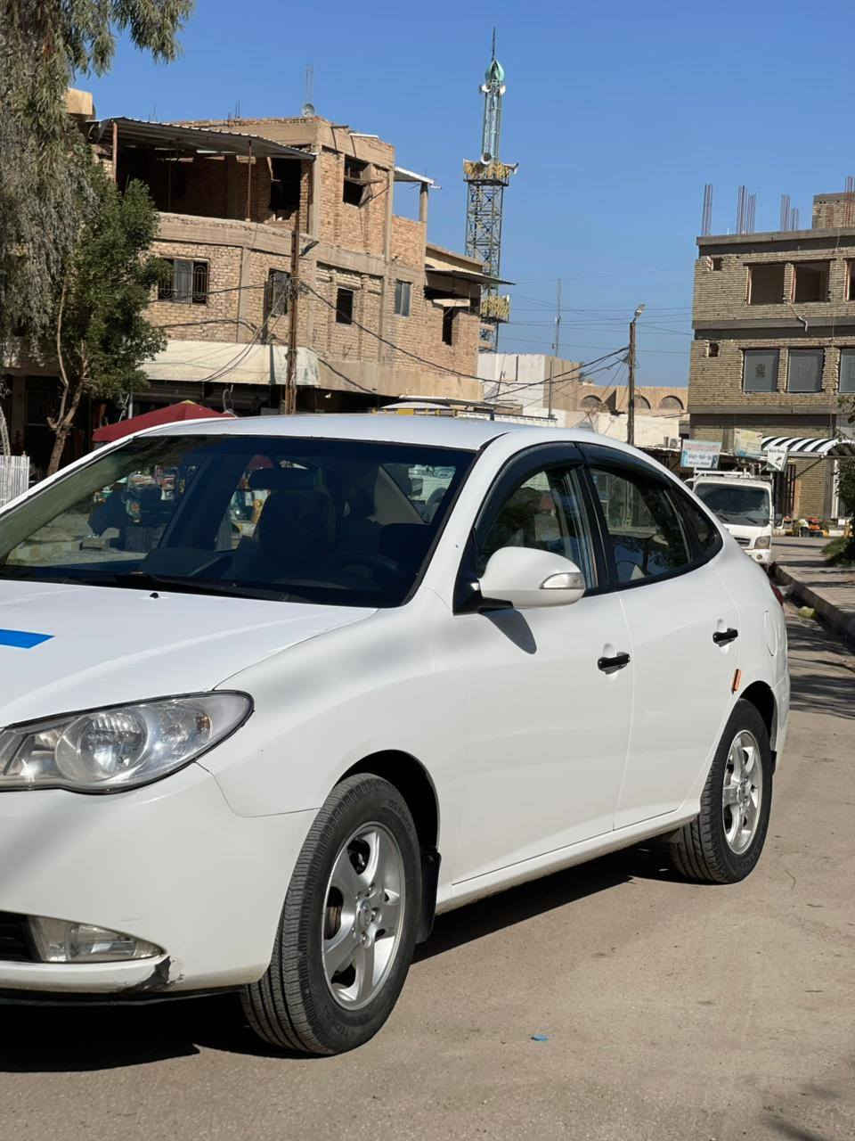 سلام عليكم النترا مقدس موديل 2010 خليجي محرك 1600 دكشن عالي سياره بيه بارد بلبنيد فقط وشوية بالدوسة موضحة  والباقي كفاله تحويل مباشر هزه سنويه رقم دولي تحويل شوكت مايعجبك حداديه تبريد محرك كير كفاله مكان سياره بابل السعر 106 قفل قفل من لأخير 
اخوان كل تفاصيل السيارة ذاكرها الي ما يعجبه السعر او السيارة يعبرها بكلمة طيبة 

الهاتف ***********
