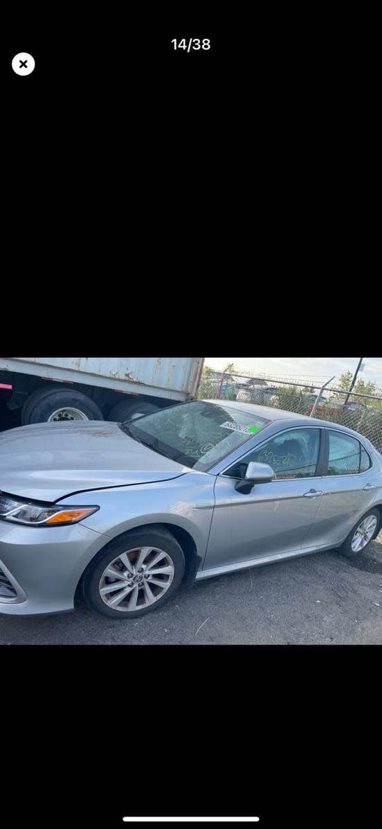 TOYOTA CAMRY 2023 

تويوتا كامري موديل : 2023

اللون : سافر مميز

حجم المحرك : 2.5L (4.سلندر)

ملاحطة السيارة :  جملغ خلفي نفرصبغ وباب نفر تبديل شركة شرط  بدون دواغل بدون أرباك

سياره حيل نضيف 💯
سياره جاهز ة للترقيم 

المواصفات : LE

شاشة كبير لمس
كاميرا 
هاند بريك بصمة
اوتو هولد (𝐀𝐔𝐓𝐎 𝐇𝐎𝐋𝐃)
اوتو ستارت (𝐀𝐔𝐓𝐎 𝐒𝐓𝐀𝐑𝐓)
اوتو ستوب (𝐀𝐔𝐓𝐎 𝐒𝐓𝐎𝐏)
رادار امامي (تحديد مسار)
‏‎رادار جانبي (نقاط عمياء)
‏‎رادار خلفي (التحذير من الاصطدام)
‏‎حساسات امامي
‏‎حساسات جانبي 
‏‎حساسات خلفي 
نظام (𝐄𝐂𝐎)
نظام (𝐍𝐎𝐑𝐌𝐀𝐋)
نظام (𝐒𝐏𝐎𝐑𝐓)
مانع انزلاق+𝐀𝐁𝐒 

‏‎تفاصيل اكثر الاتصال علی ارقام التاليه 

رقم تليفون واتساب او فايبر 
☎️***********

مكان سيارة دهوك 📍 دهوك, العراق
