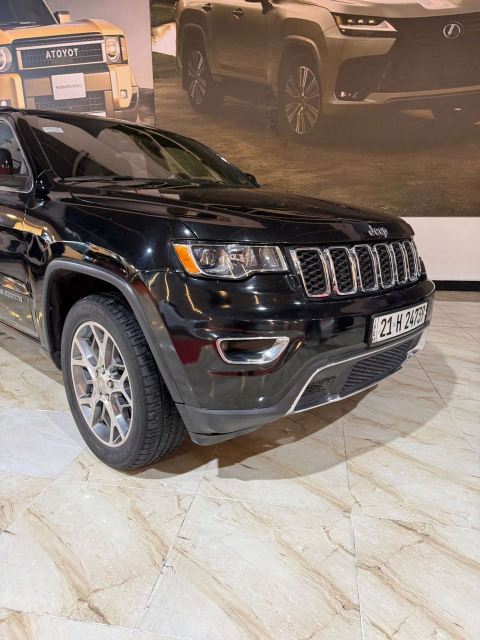 جیب کراند شیروکی لاریدو کلین ٢٠١٩ 
١٠٠ میل ماشی 
معرض الغربیە اربیل
***********
*********** أربيل, العراق
