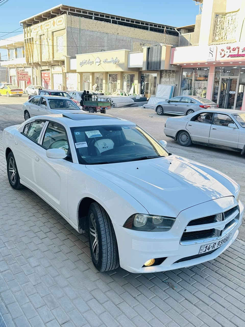 يا الله جارجر 2013 فول مواصفات كندي كفاله ضربه وارباك وصبغ  عدا هلال خلفي بيه شبرين كلير وملاحظات بسيطه مسويهن فقط شواصي لغود كله كفاله 
رقم بصره جديد سنويه ل٢٨ مشروع وطني جاهزه للأخير مكينه وكير وتبريد واكسن كله كفاله عليها نصبه تخبل جاهزه من كلشي شاشه كير طياره كاميرا لايت زنون  
السعر ١٤٨ وبيها مجال مكاني بصره قضا المدينه *********** 
***********
