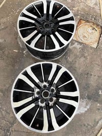 زوج ويل رانج سبورت حجم 20 الشراي يتصل 07747550394