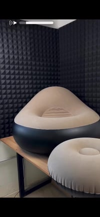 كرسي • للبيع