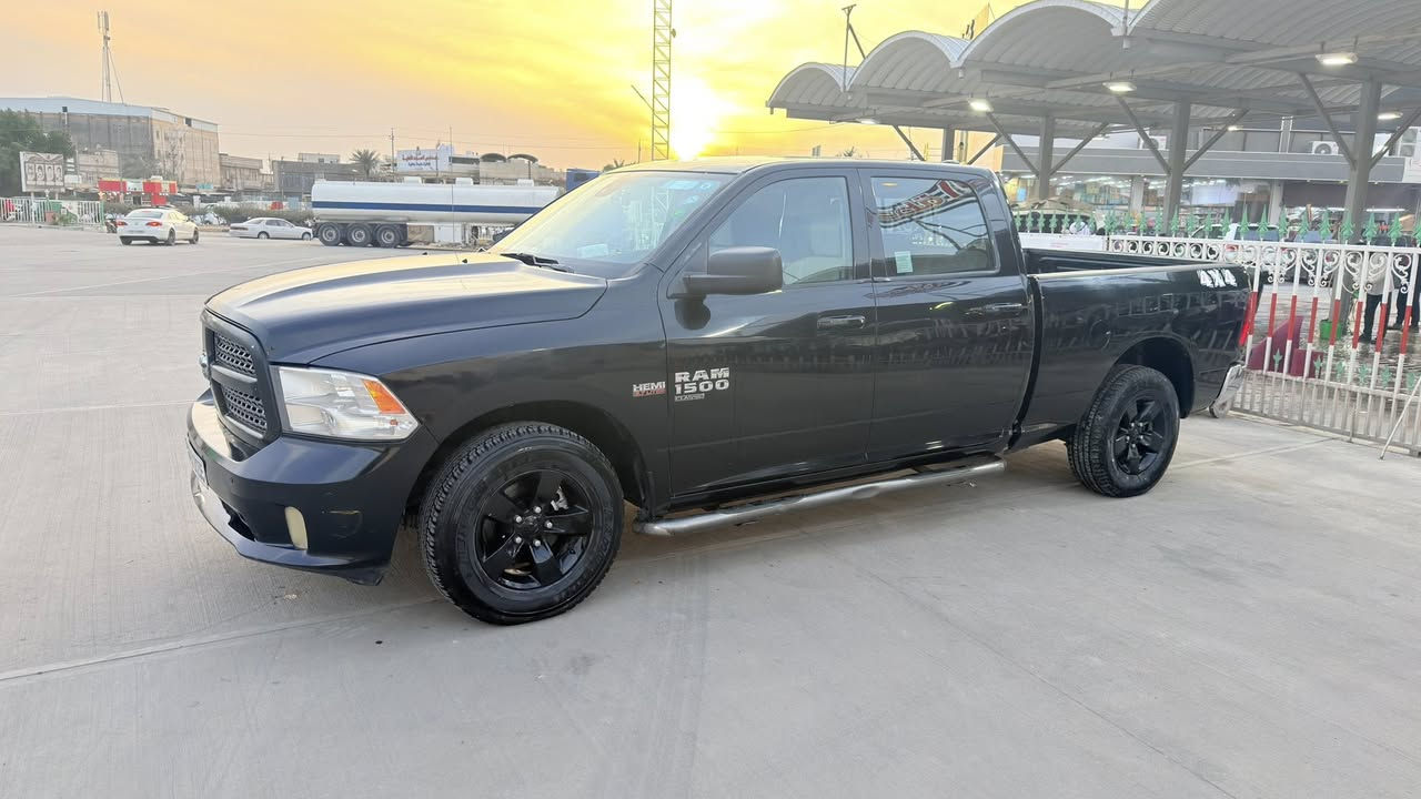 سلام عليكم رام2020رقم بغداد مكينه8سلندر صور سونارها بلمنشور السياره جديده مابيها نقص السعر175وبيها مجال ماموجود خاص اتصال فقط***********
