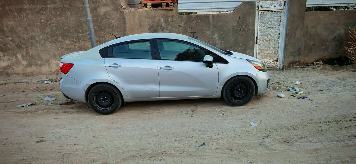 ريو 2015 امريكي جاملغ خلفي
دواخل كفاله...
ماشيه 86الف
1600
جراد بيه
مكينه كير حداديه تبريد بحاله جيده جدا
رقم بابل الجديد
مكانه حله
السعر  ٧٩ وبيه مجال
***********
