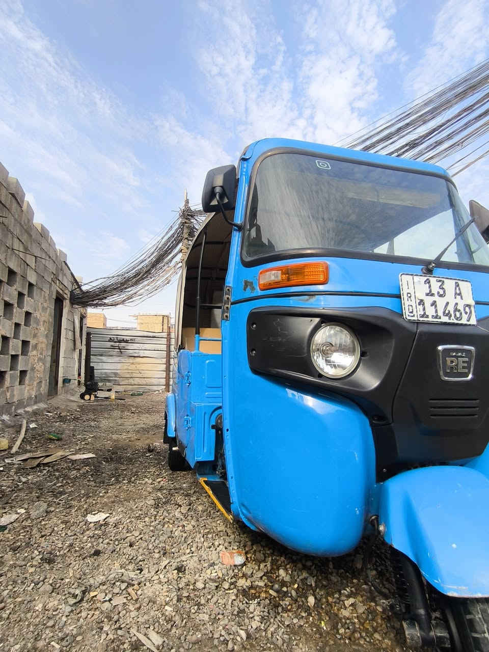 السلام عليكم تكتك للبيع مديل 2022 شهر 11 
مضلع 
***********
