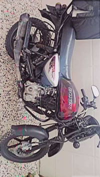 بوكسر مديل ٢٠٢٣ رقم وسنويه دراجه نضيفه مابيها نقص مكاني بلديات استفسار...