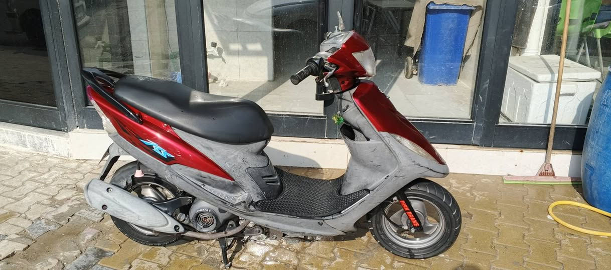 دراجه ماكس عدله حاويه كفاله عامه ختم واحد علفحص وين ما يعجبك ***********
