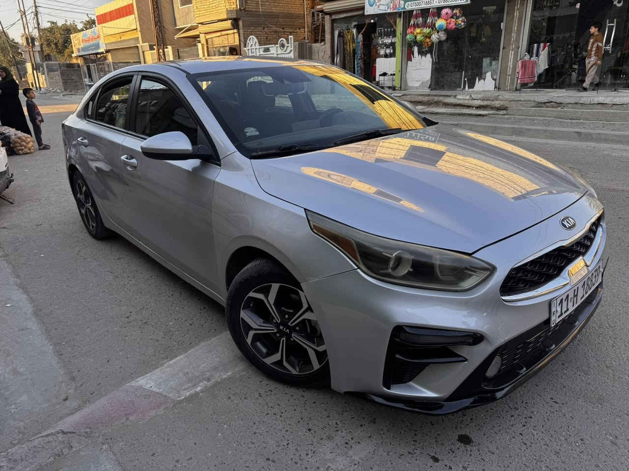 السلام عليكم
للبيع فورتي موديل 2019 بدون ايرباك ضربة  بسيطة 

السونر  والتقرير مال الحادث موجود مع الصور 

السعر 118  ***********
