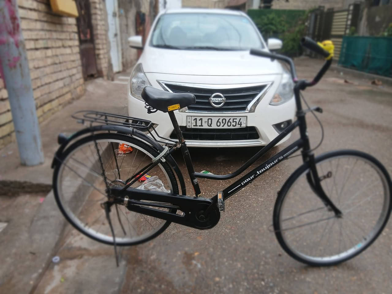 بايسكل ياباني اصليي يجي ختم وياله مبدل خلفي بس اصلي 21 و جاملغات كاملات امامي خلفي و بريك خلفي مضبوط بطناش و ابو الصفاره و يجي ختم سيبايه و ختم بايدرات و ماشه اصليه 
للاستفسار راسلني واتساب على هذا الرقم ***********
