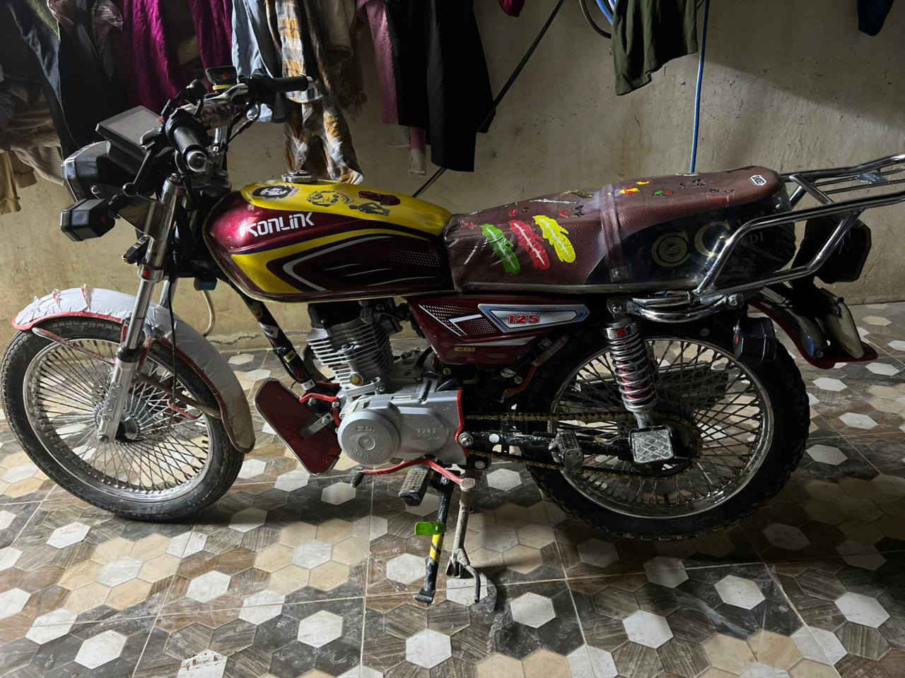 السلام عليكم للبيع تايگر موديل 25محرك شرط ممفتوح لون مورني العنوان تكريت الديوم
السعر 580وبي مجال
الهاتف /***********
