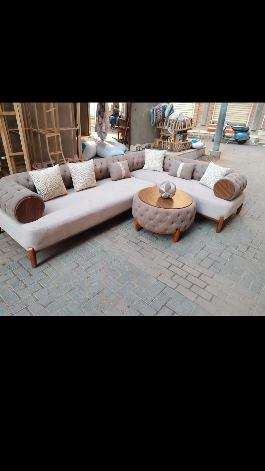 🏠 من أول نظرة هتحب المكان... ومن أول قعدة هتحب الراحة.
🏡 متاح تنفيذ جميع الموديلات والألوان حسب الطلب
📞 01028618457
📞 01024078062
💫 ذوق حلو... وسعر يريحك ✨


**إذا كنت صاحب هذا الإعلان وتريد حذفه لأي سبب، رجاءا أرسل رسالة إلى الدعم الفني**
