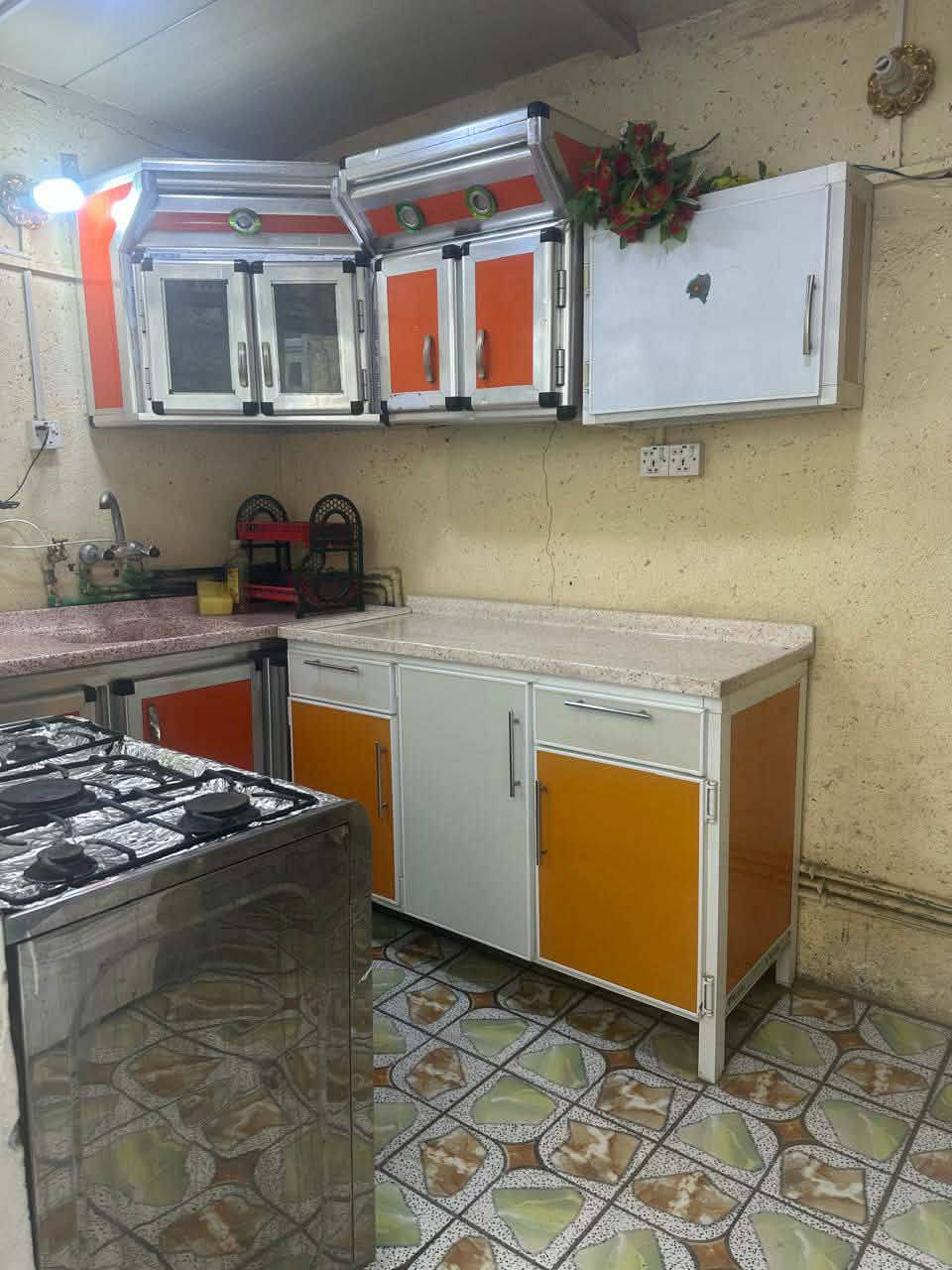 بيت موثث كامل حي الامام شارع الريسي
للايجار 600او بي مجال


**إذا كنت صاحب هذا الإعلان وتريد حذفه لأي سبب، رجاءا أرسل رسالة إلى الدعم الفني**