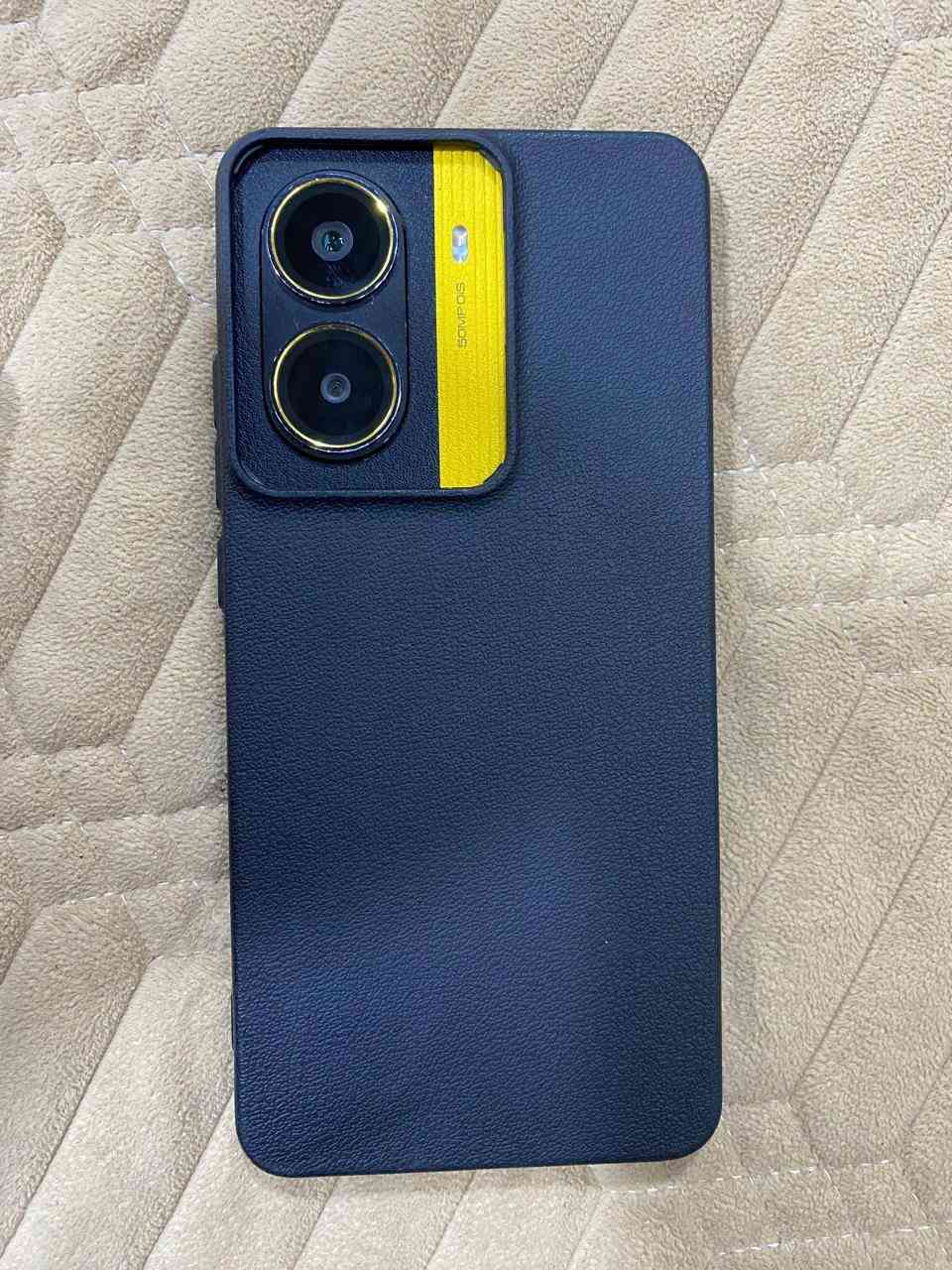 السلام عليكم 
Poco x7 pro. 5G
بوكو اكس 7 برو للبيع 
الجهاز مستخدم شي قليل 

كامل ملحقات.        ذاكره 256/12

120 فريم جميع الالعاب 
 
✅ معالج حديث  8400-Ultra‏
ا
✅ كاميرا 50+8 ميكا بكسل 

✅ بطارية 6000 ملي أمبير 
 
✅ شحن سريع 90 واط
سعر ٤٢٥
او مراوس ويه الترا
***********
كركوك
