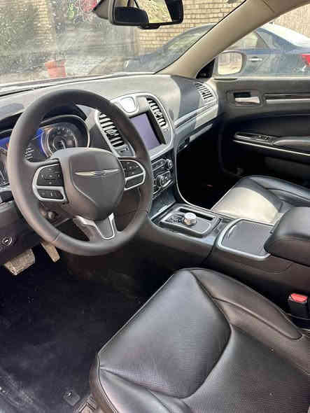 سلام عليكم ورحمه الله وبركاته 
أوباما موديل 23 بدون رقم تترقم كل محافظات العراق باسمي تحويل ثاني يوم حادث سياره بند راجع بارد بدون ايرباك فول مواصفات ماشية 7 ميل نضافة سياره 99 بل 100
***********
