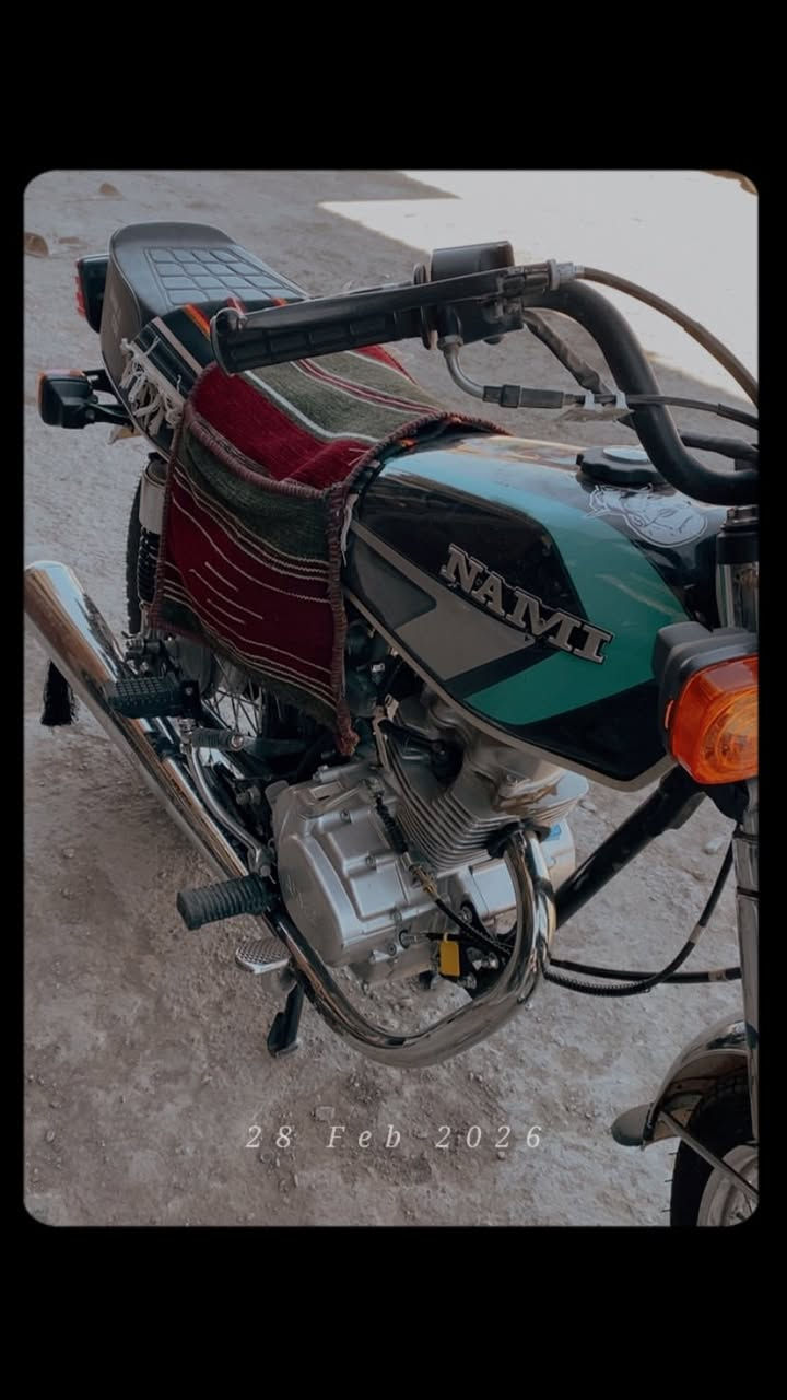 سلام عليكم دراجه نامه اصلي موديل ٢٦ بدون اوراق دراجه ماعوزه شي دبلات باكستانيه وكله اصلي سعر ٨٥٠ وبيه مجال ميسان العماره رقمي ***********
