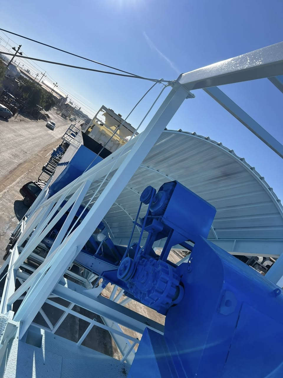 معمل كونكريت بروماكس موبايل 100 متر ناشف وياها سايلو واحد 100 طن و برينه واحد 10 انج معمل كامل و جاهز موديل 2015
مكان كركوك شركة سامان 
***********
