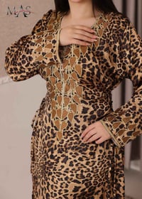 مخاور • ملابس • درزن