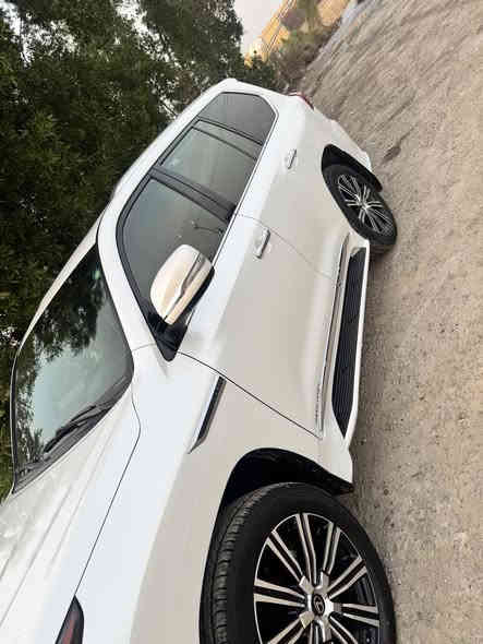 السلام عليكم 

لكزز 2020 

سوبر سبورت 
رقم بغداد رقم حلو ومميز

ماشيه ١٢٠ 

السياره فول مواصفات وتعرفون بالسوبر سبورت
كامرات محيطيه ٣٦٠
رادار حساسات محيطيه
جكات 
فتحه
وباقي المواصفات المعروفه
مكفوله 

ماعدا اصبع بالجنطه بارد ع وضعه بدون تكحيل مأشر 
وشكم تكحيله خفيفات بدون ضربه 

مكاني بابل الحله 

السعر ٨٢٥ وبيها مجال بسيط

***********
