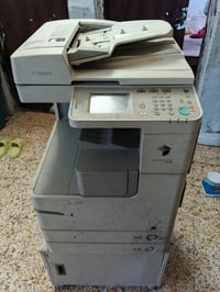 جهاز ستنساخ كانون نضيف وشغال كلشي ما بيه أحبار جديده 07751237721 وسعره...