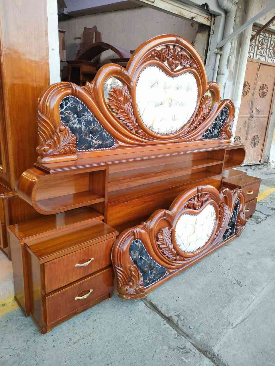 #متابعينا_الكرام 
#غرفه_نوم_ستة_ابواب_ناصي_بدون_ملحق شغل عراقي فصال توصيه درجة اولى ثقيل  نقش سوري دنك زاوية اسلاميه ✨ ضهر حل وشد براغي 🔖 
 مستعدون لشراء غرف النوم والقناصير المستخدمة
للاستفسار مراسله الصفحه او الاتصال على  الارقام التالية 
***********📲 واتساب 
***********📲 
📍 العنوان موصل الجانب الايمن دوره الزنجيلي📍
💙تابعو صفحتنه ليصلكم كل ماهو جديد وحصري💙
