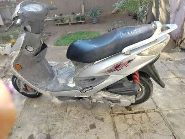 كامكو جي فور صارلها ٣ اسابيع طالعه من الوكيل مكفوله من كلشي ختم واحد مكينه خرسه شلعه معدل شرط ١٢٠ كلها بلاديه ربع متصرف عليها سعر ٦٠٠ وبيها مجال مكان نجف ابو صخير‏‪***********
