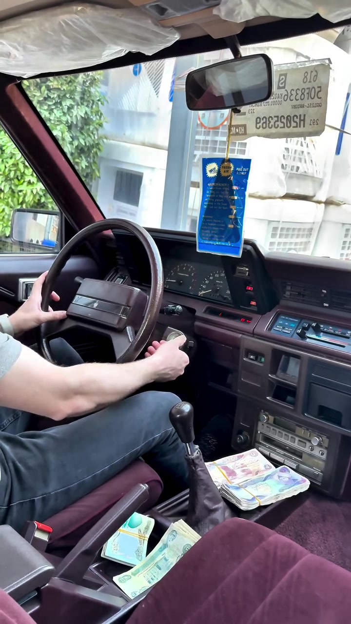 #classiccar #zryansalam #sulaimaniyah #toyota #crown 📦🤍


**إذا كنت صاحب هذا الإعلان وتريد حذفه لأي سبب، رجاءا أرسل رسالة إلى الدعم الفني**