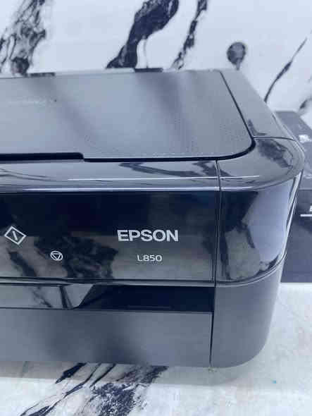 سلام عليكم 
طابعه ابسون l850
6 الوان للصور 
التفاصيل داخل الفيديو
السعر 200
توصيل متوفر
***********
