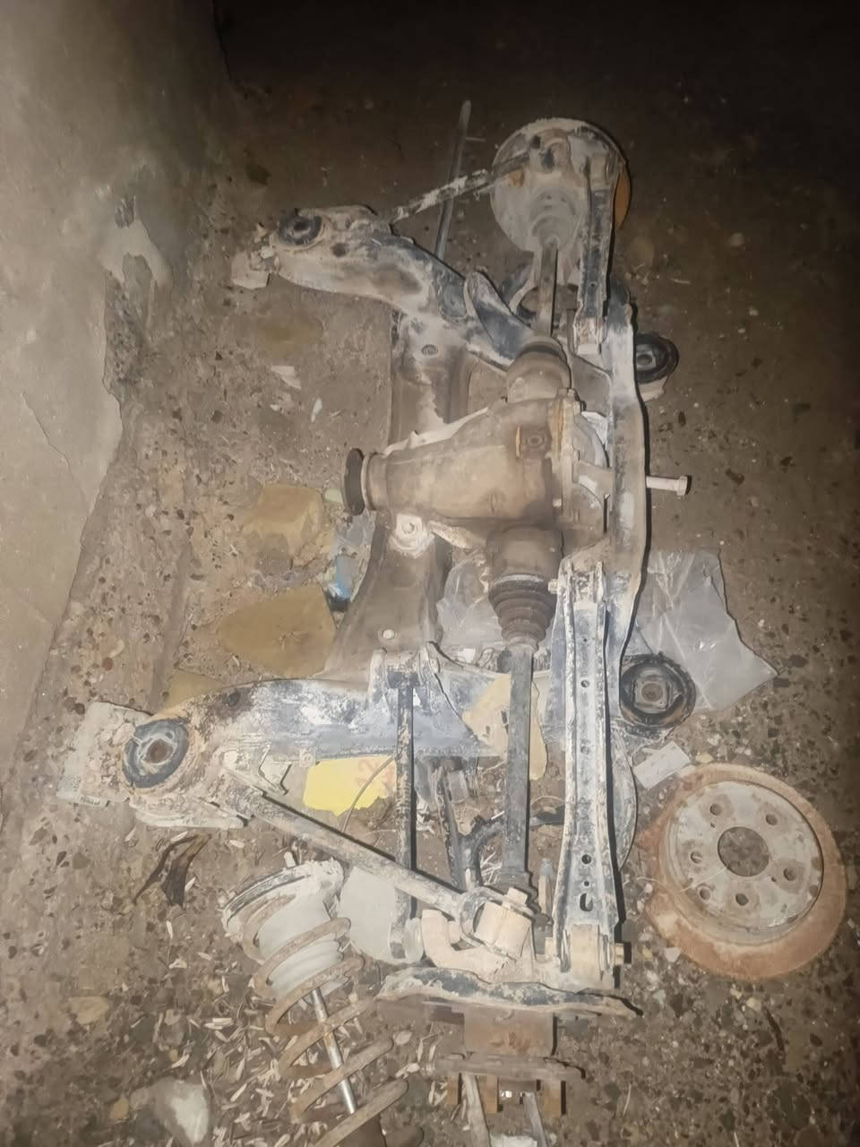 عربانه مال مارك عضم اكسن بي صوت درايمات جدد العربانه جديده لا خياس ولا لحيم السعر 150وبيهه مجال مكان نجف حي النور للستفسار الاتصال على الرقم ***********واتس اب موجود والله العظيم اخواتهه ب500الف الله شاهد اني اخذتهه
