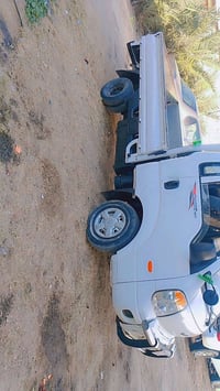 سياره للبيع 3000 موديل 8 سياره مقفوله من كل شيء كفاله عامه جير ومحرك و...