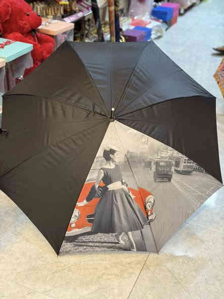 #وفرنالكم الشمسيات بأجمل الطبعات 
هيت حي الجمعيه شارع حامي حميد مقابل مجمع الملكه 
***********
