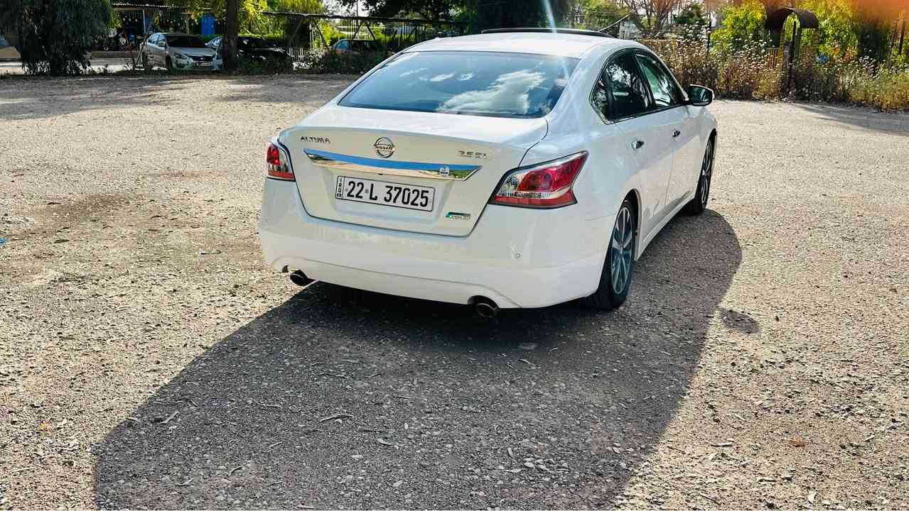 نيسان التيما 2014 خليجي 

ماشيه 158 الف حقيقي 

SL فول مواصفات سلايت تبريد بيانو قطعتين تبريد 
صدر امامي خلفي لوك شرط كير مكينه دهن كير جديد 

تايرات تخم برجستون لوك 

بيهه جاملغ واحد فقط صبغ صفحه سكن امامي اثر شخط بدون ضربه 

رقم و سنويه جديد ثاني يوم تحويل وكاله 

عنوان السياره ديالى خانقين 

***********
سعر 125 بي مجال حك الجيه خناقين, ديالى
